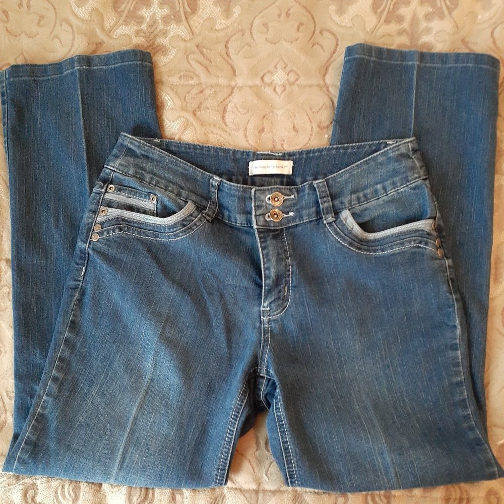 Christopher & Banks Women's Straight Modern Jeans - Size 6 short